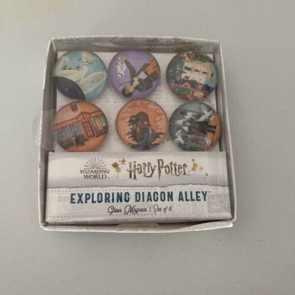 Exploring Diagon Alley Glass Magnet Set (set of 6) [Studio Muti] (Harry Potter) - Picture 1 of 4